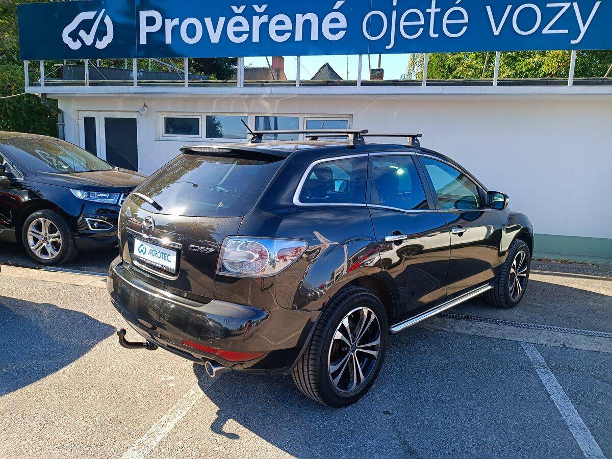 Mazda CX-7 4x4, webasto,tažné, TOP