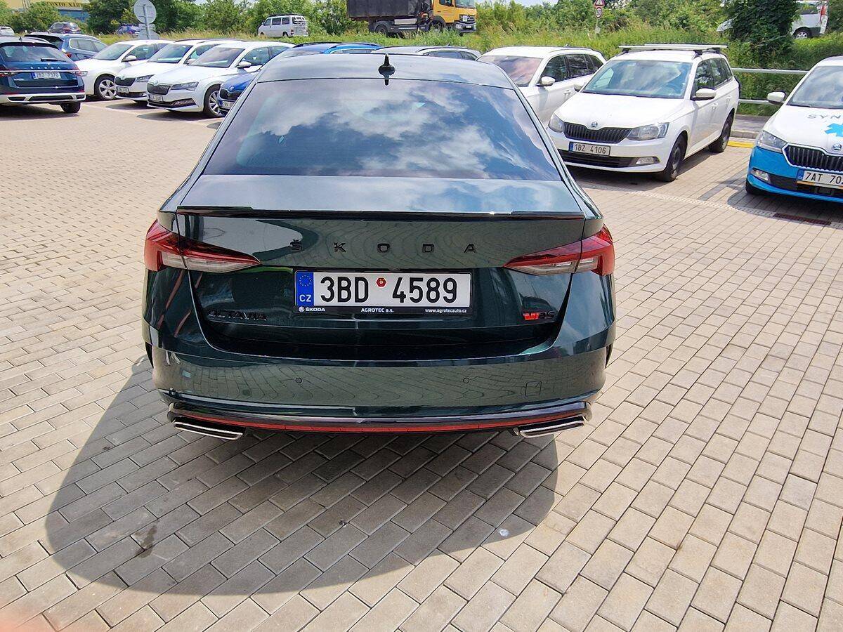 Škoda Octavia 2.0 TSI 180 kW RS