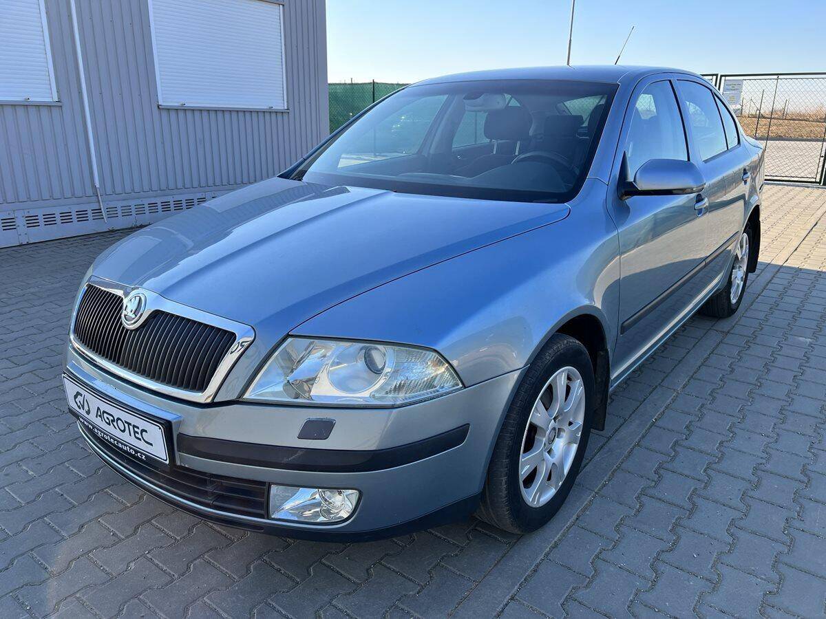 Škoda Octavia 1.6 FSI 85 kW Elegance