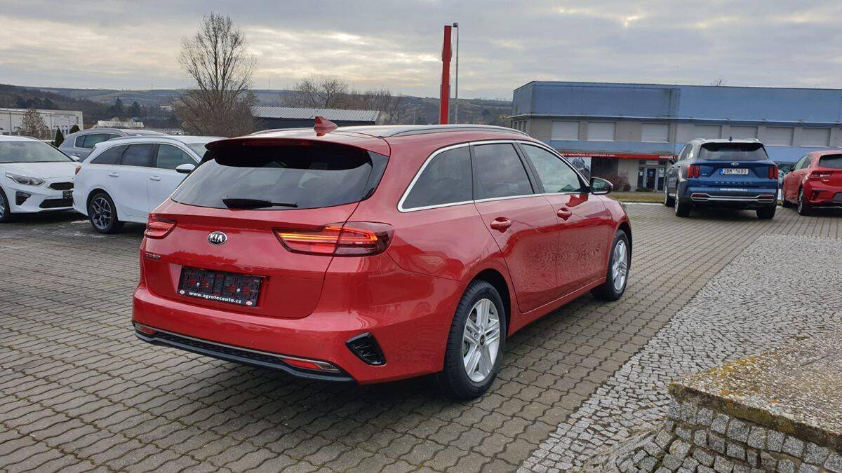 Kia Ceed SW 1.5 T-GDI 118kw TOP