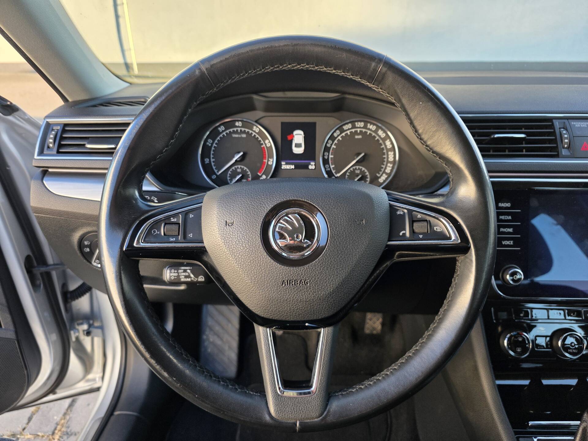 product-gallery-image