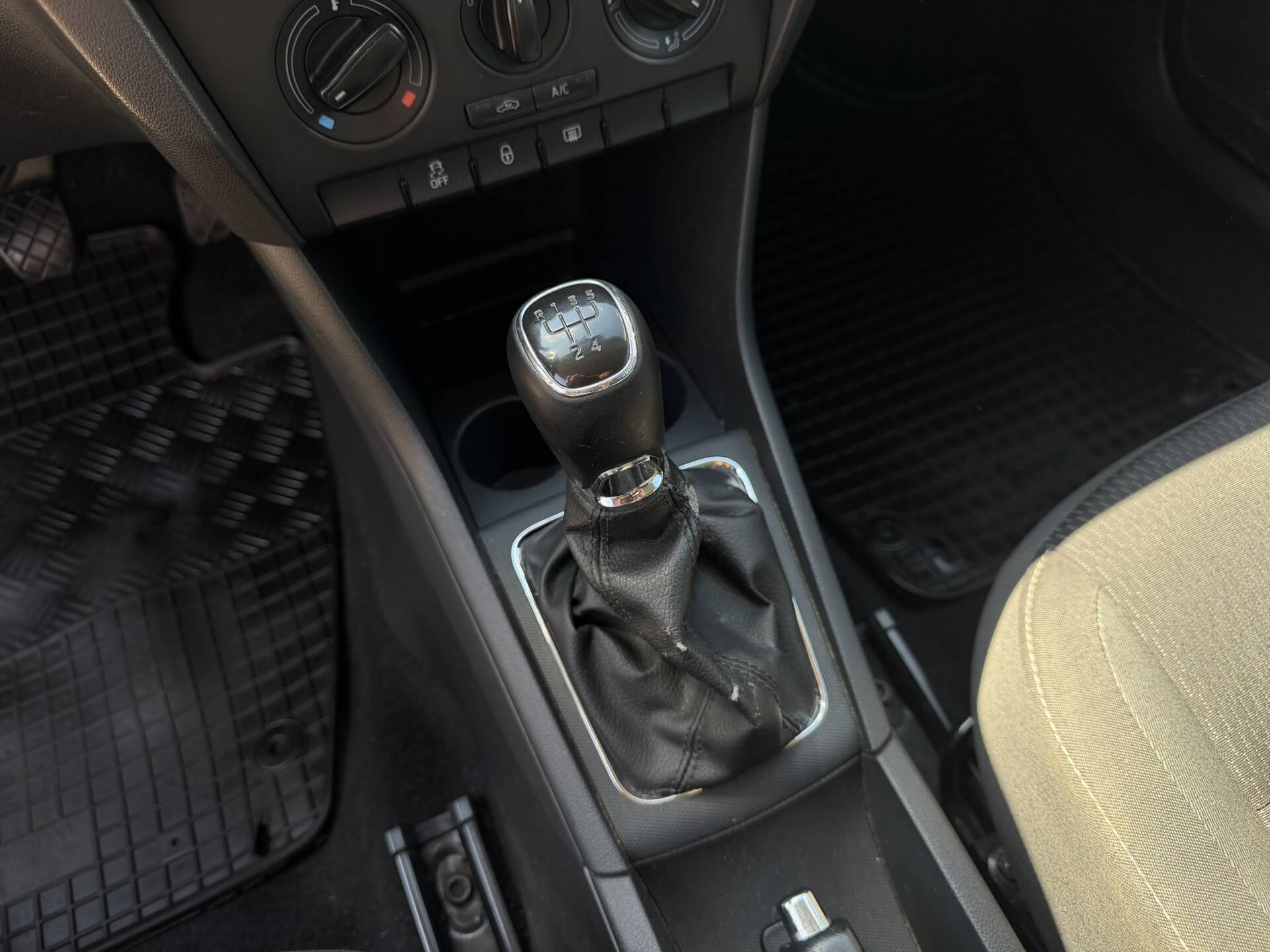 product-gallery-image