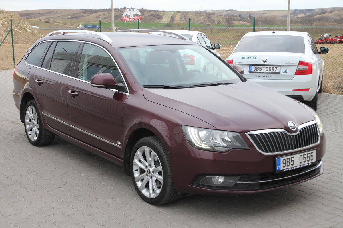 Škoda Superb