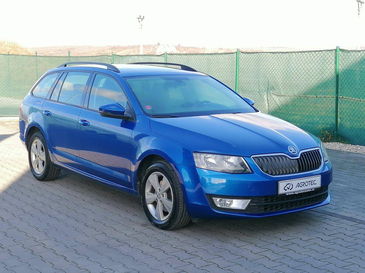 Škoda Octavia 2.0 TDI 110kW DSG Style Combi
