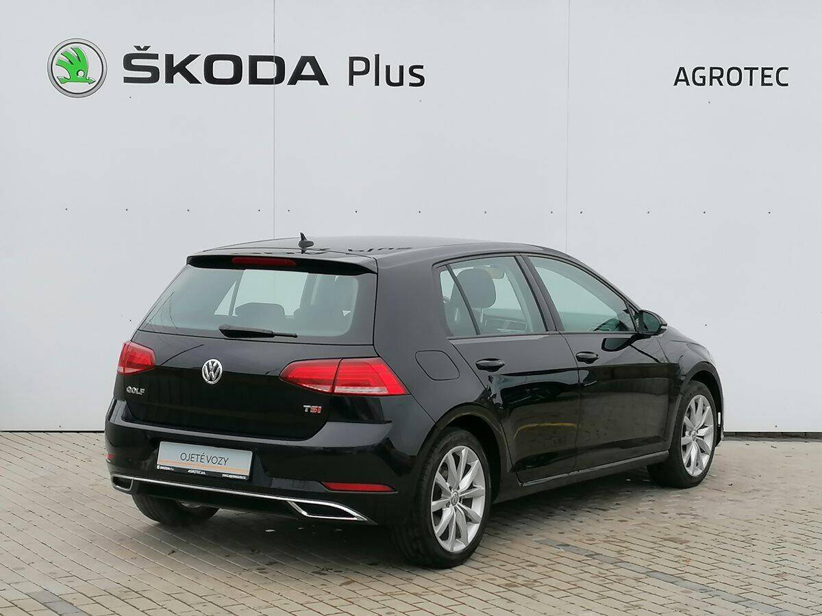 Volkswagen Golf 1.5 TSI 110kW DSG Highline