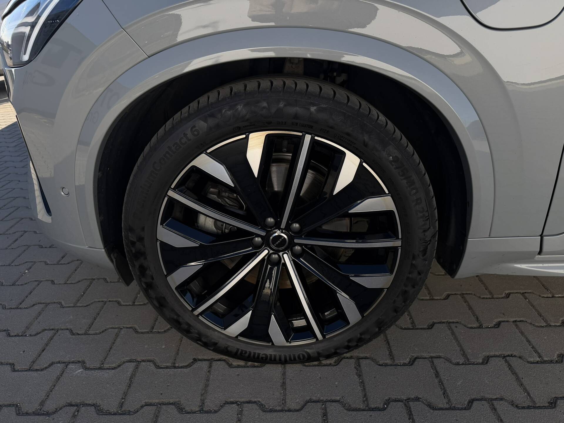 product-gallery-image