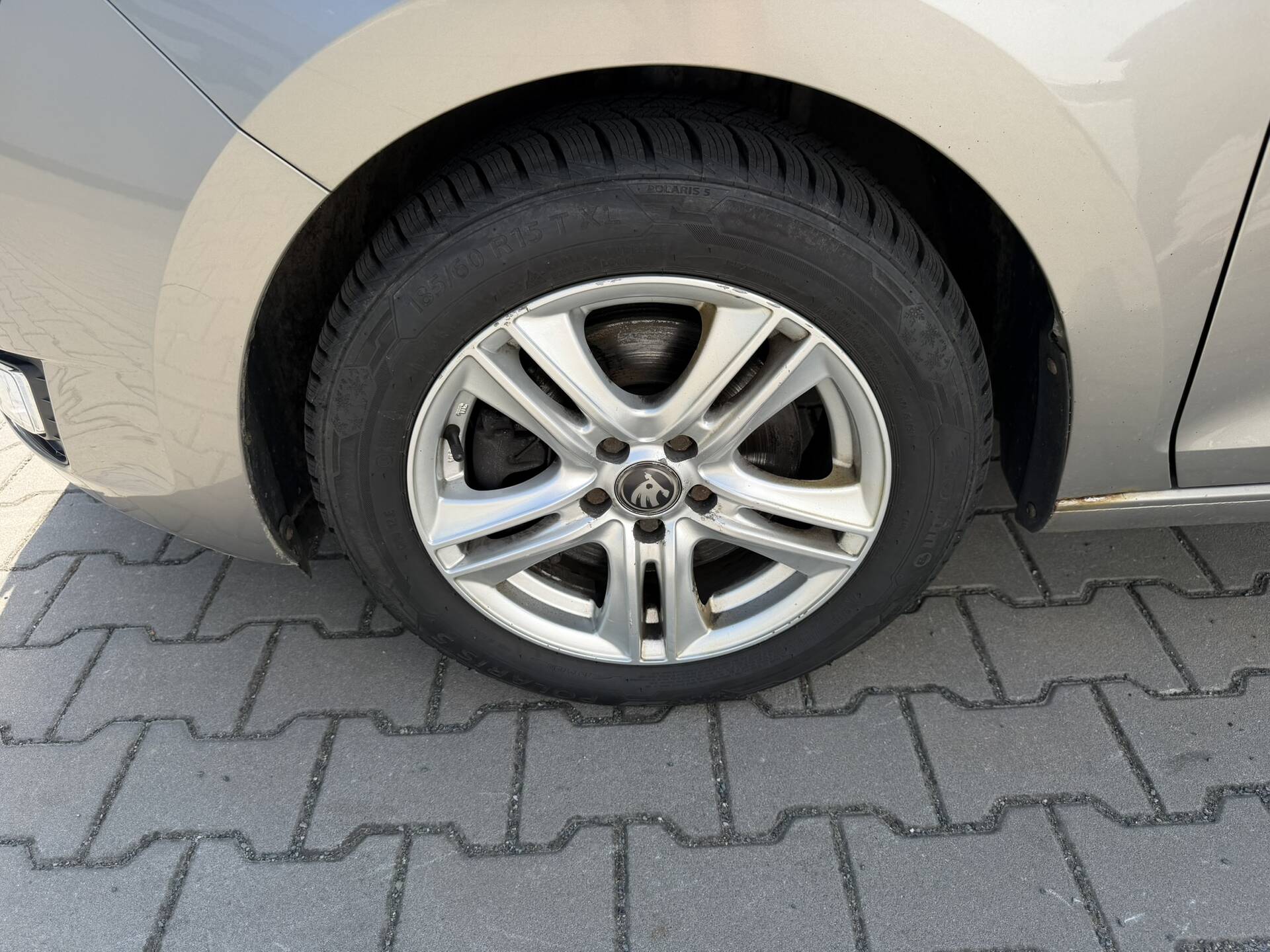 product-gallery-image
