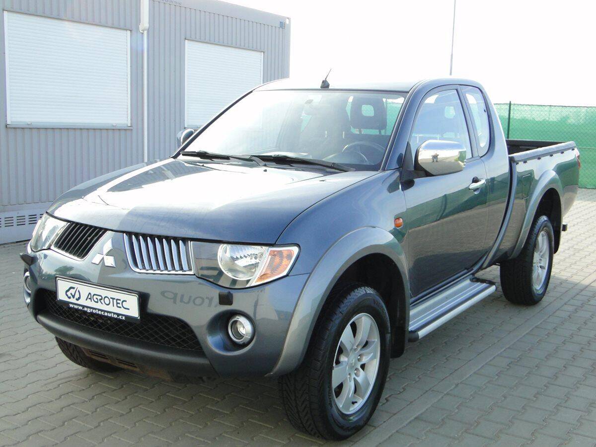 Mitsubishi L200 4X4 2.5 Di-D  100kW INVITE