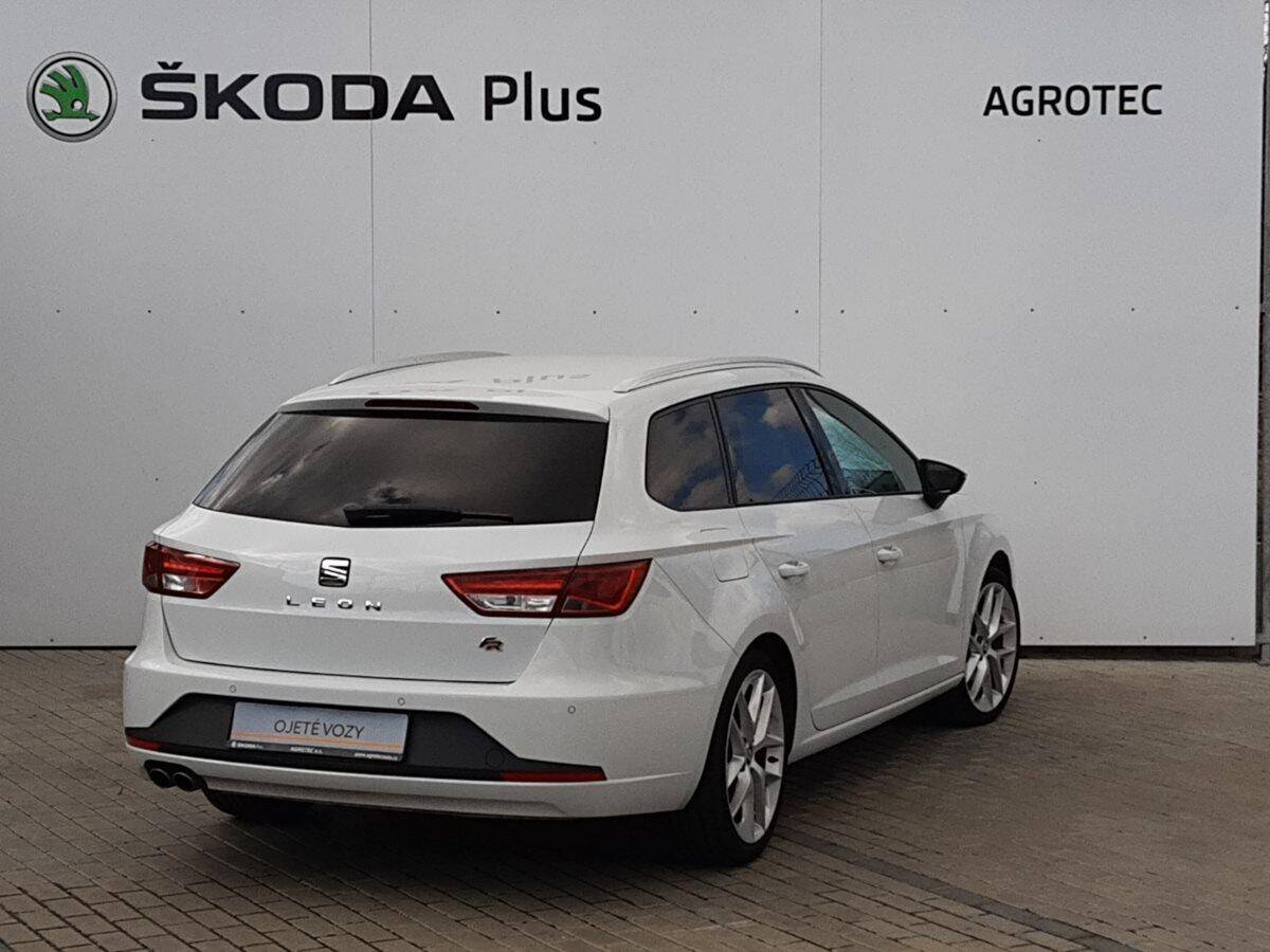 Seat Leon Combi FR 2,0 TDI  / 110 kW