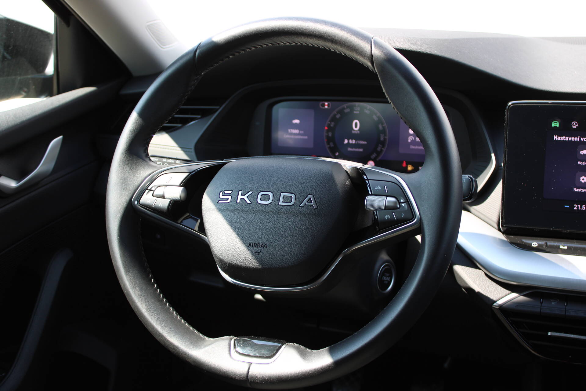 product-gallery-image