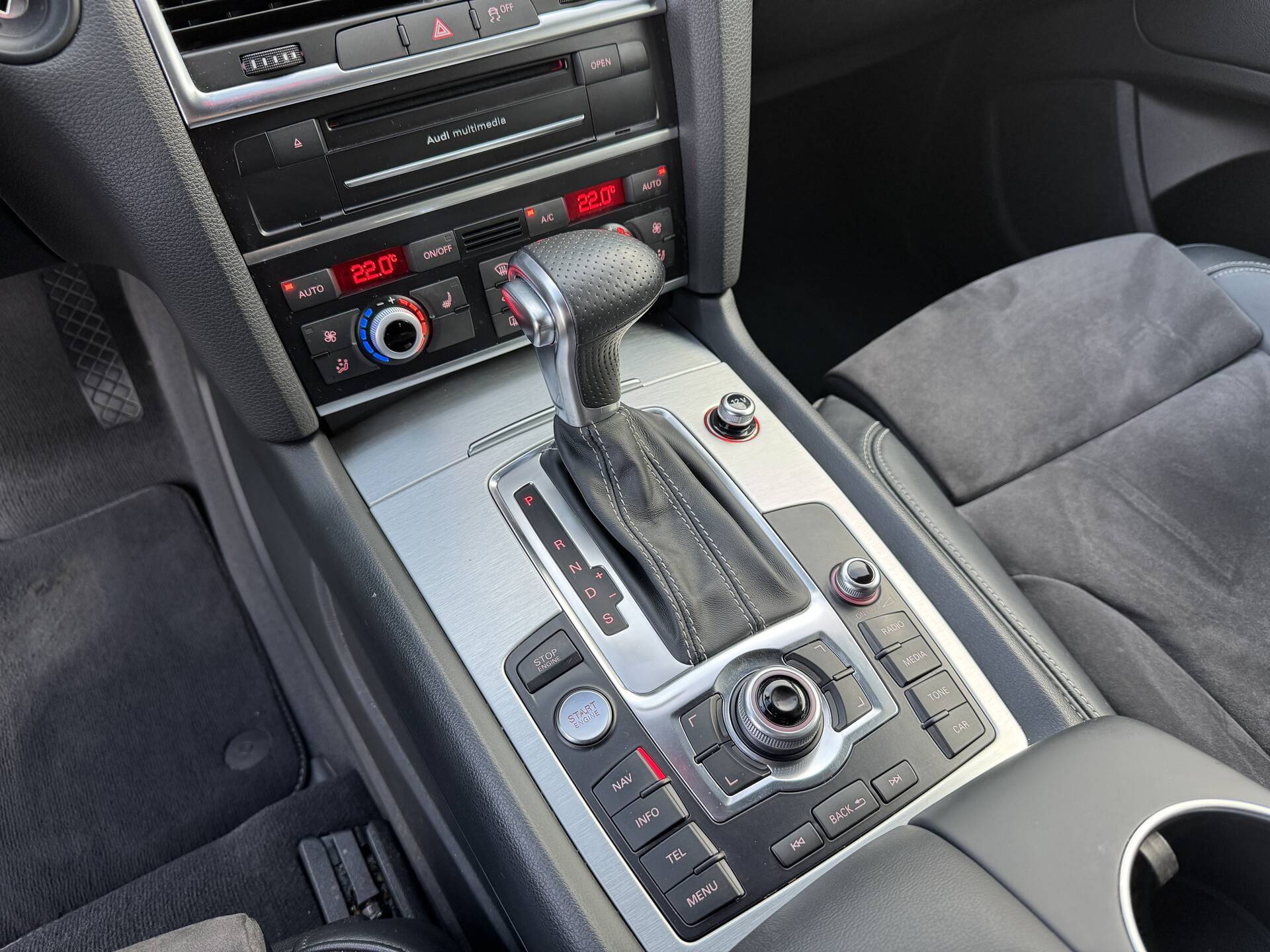 product-gallery-image