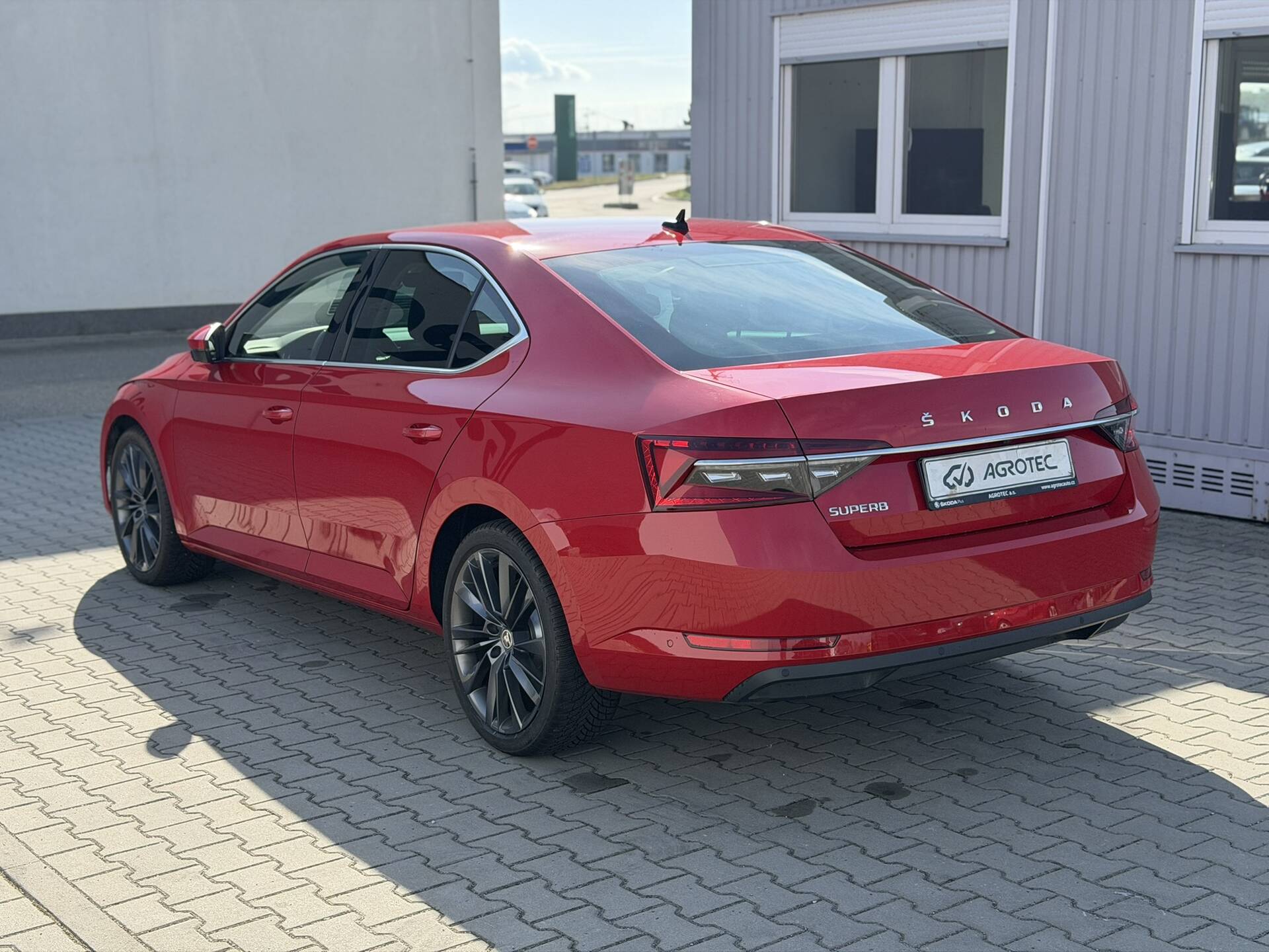 Skoda Superb 2.0 TDI 110kW Style DSG