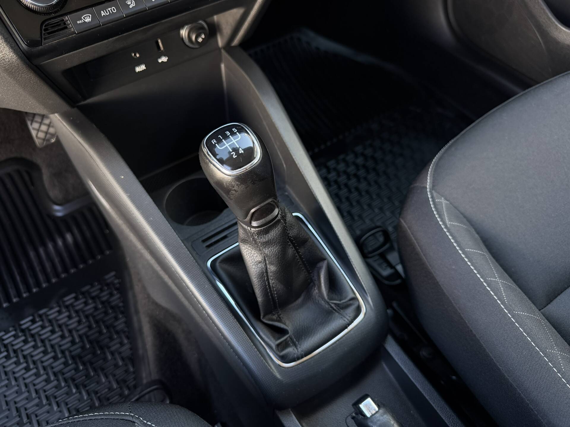 product-gallery-image
