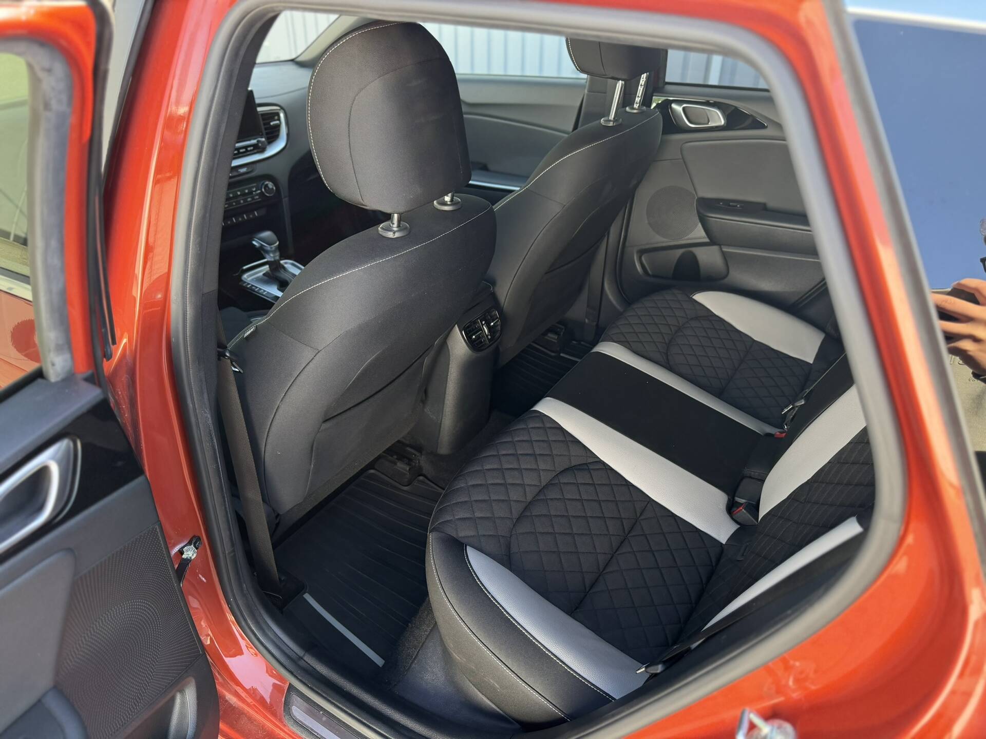 product-gallery-image