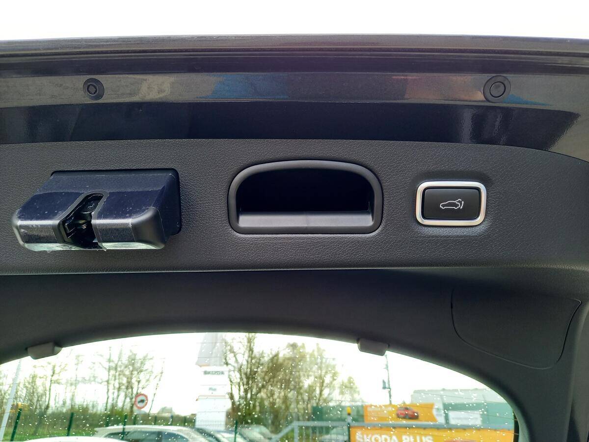 product-gallery-image