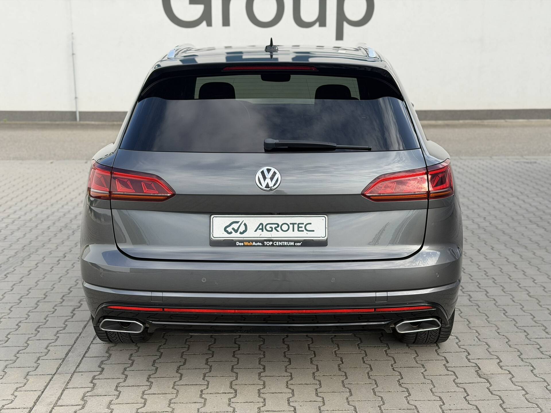 product-gallery-image