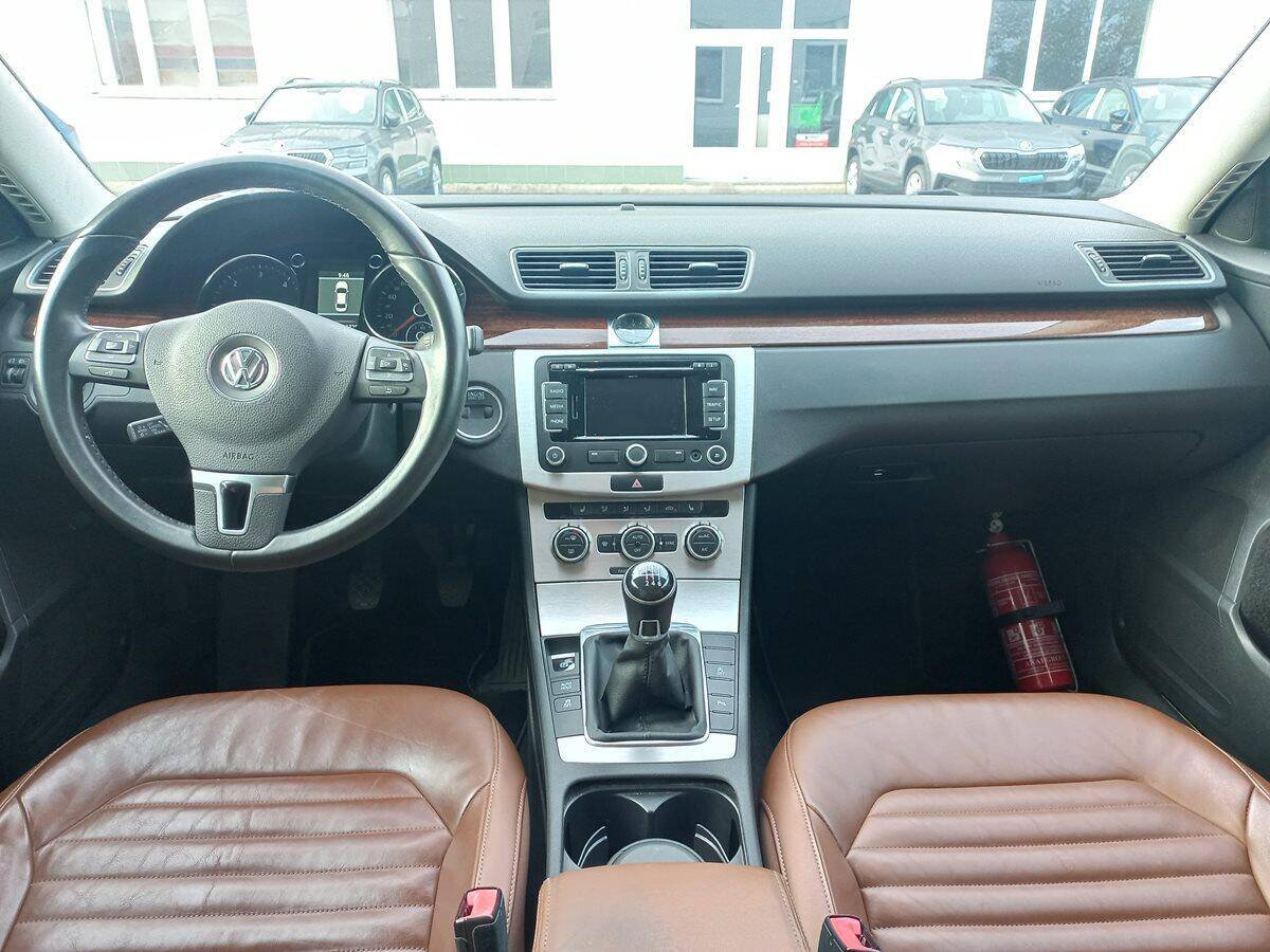 product-gallery-image
