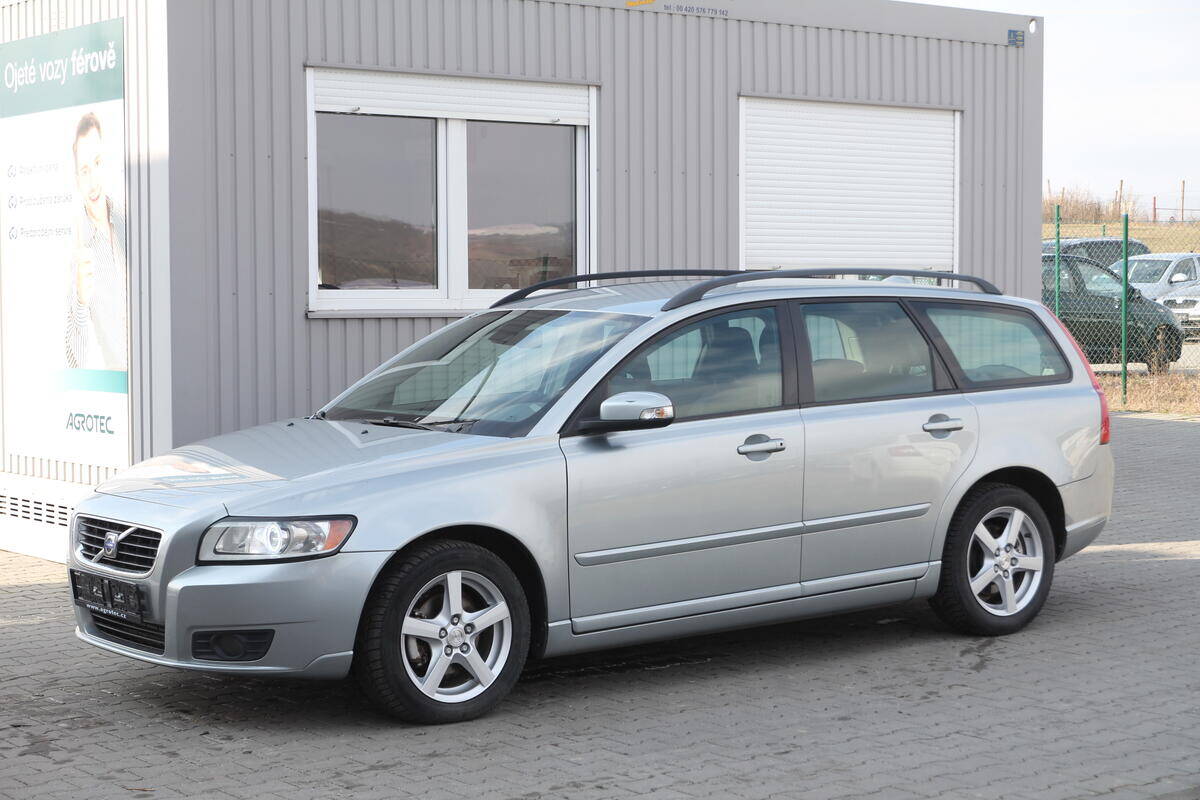 Volvo V50