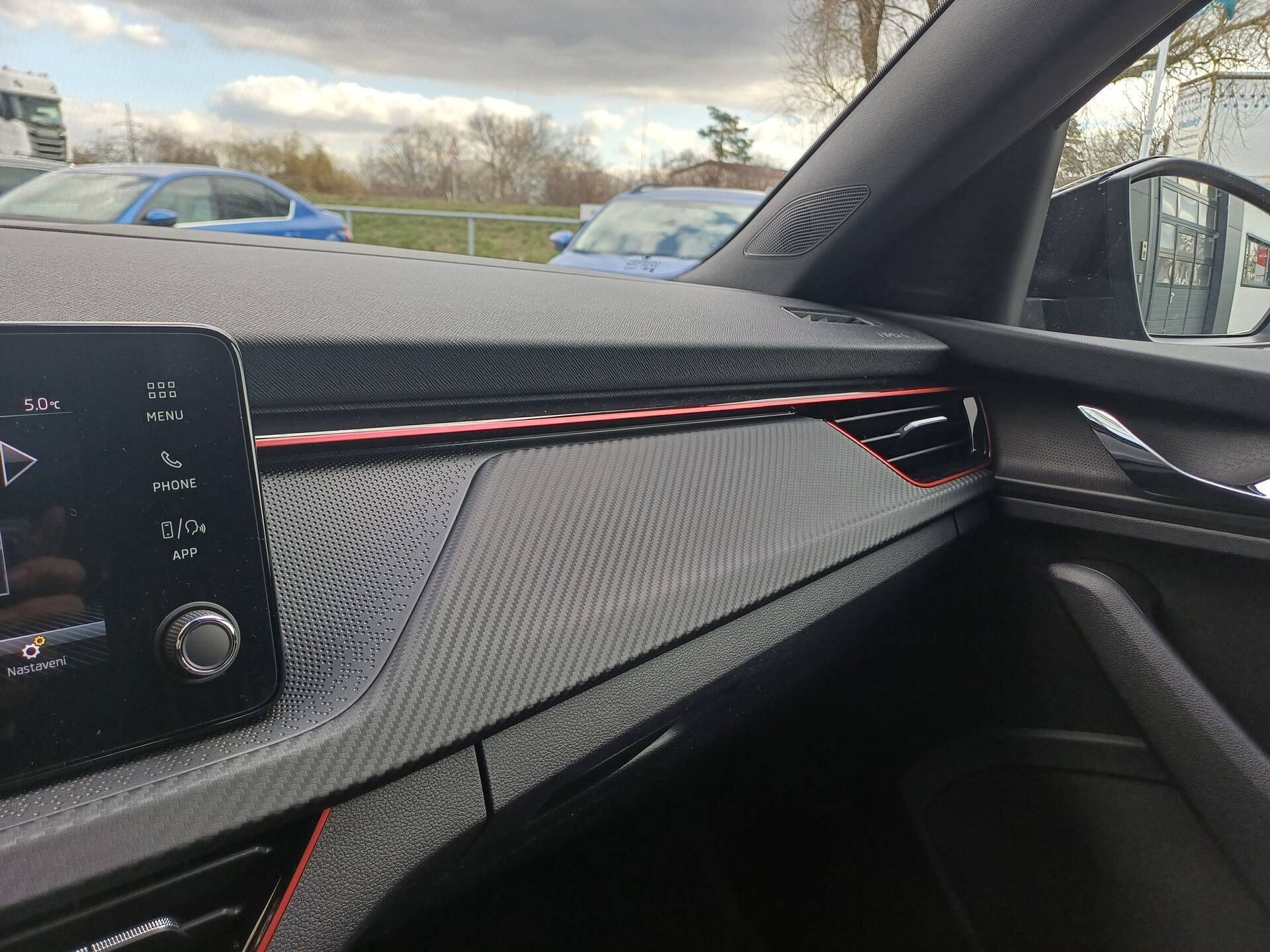 product-gallery-image