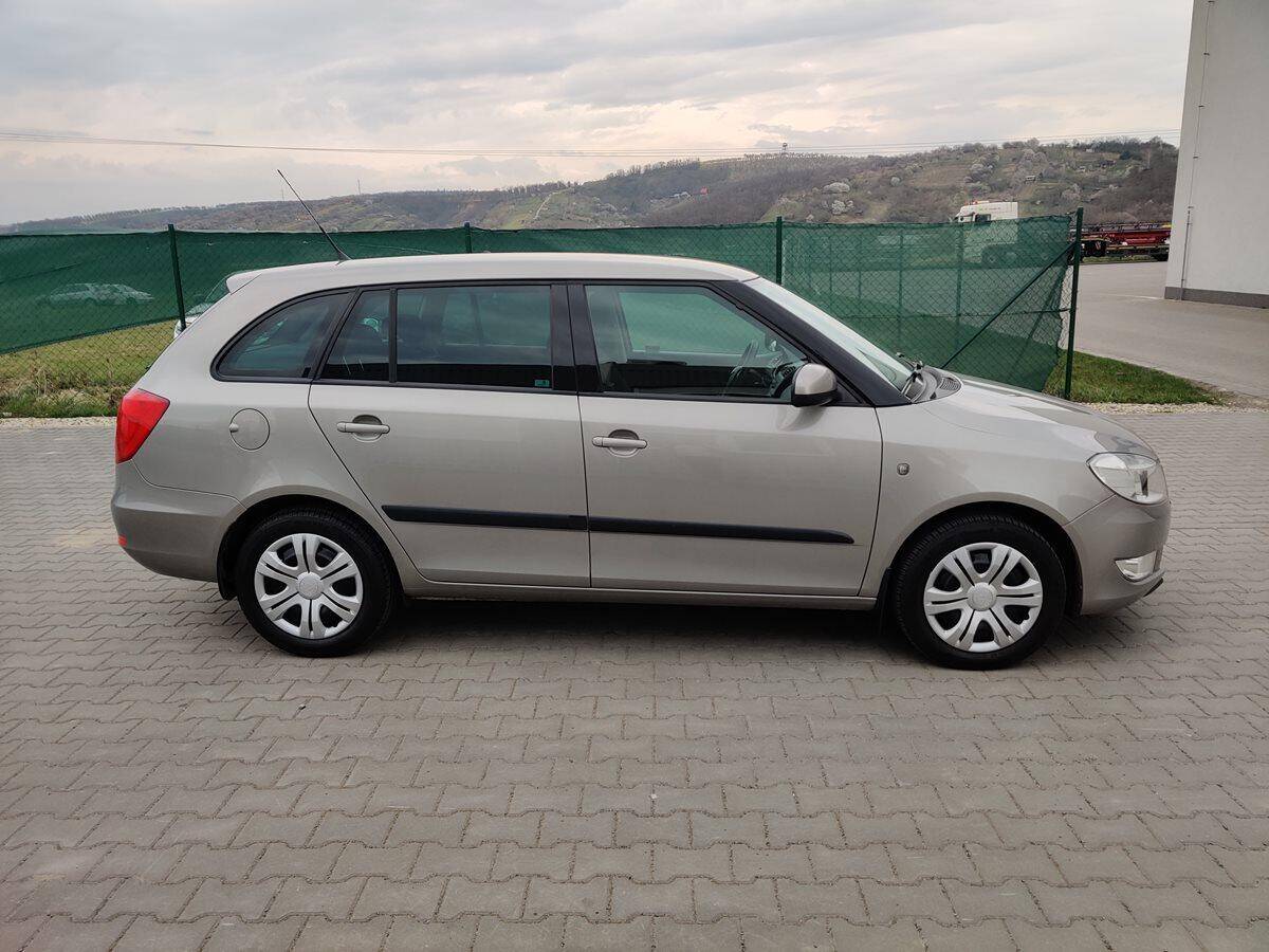 product-gallery-image