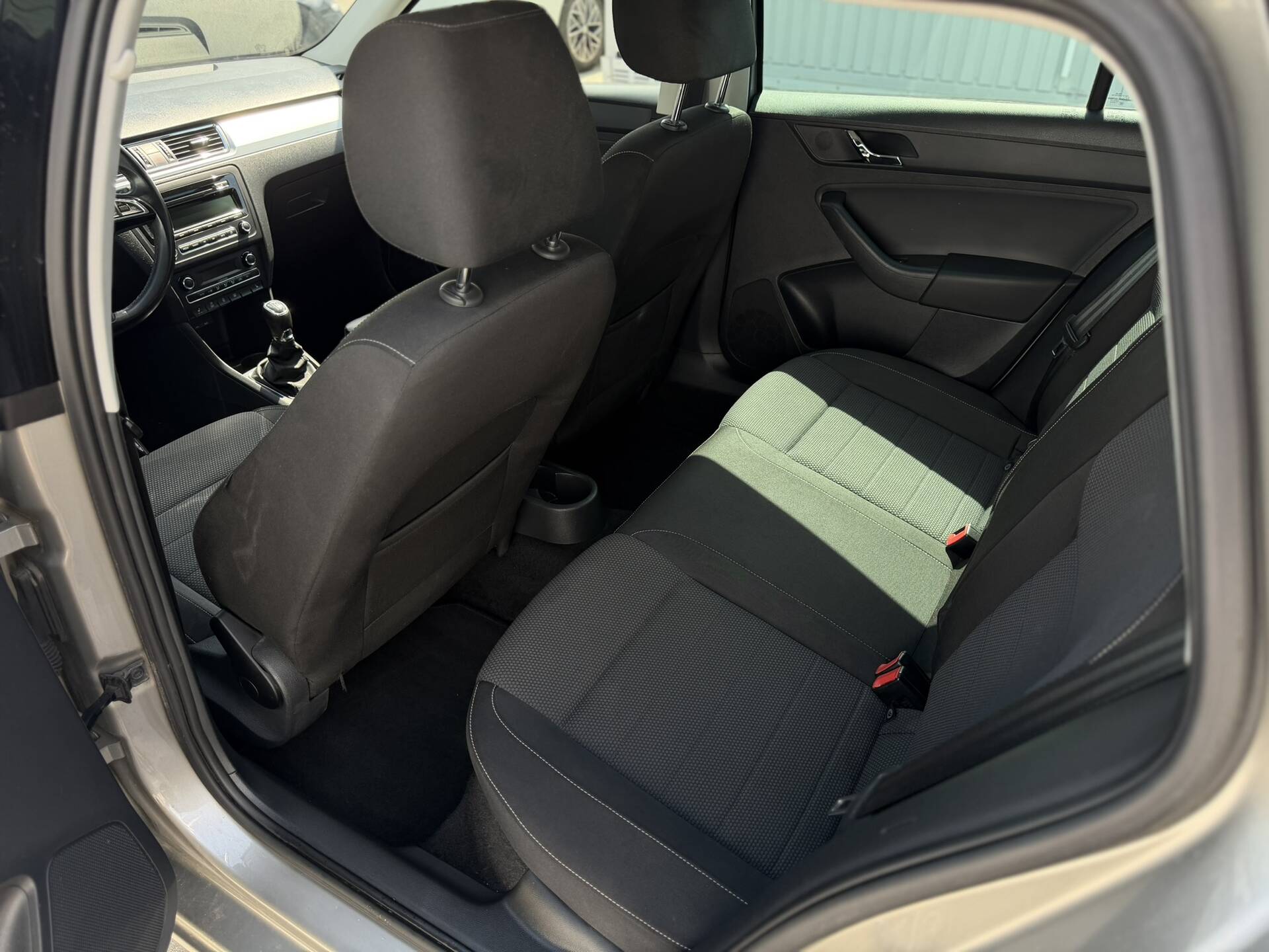 product-gallery-image