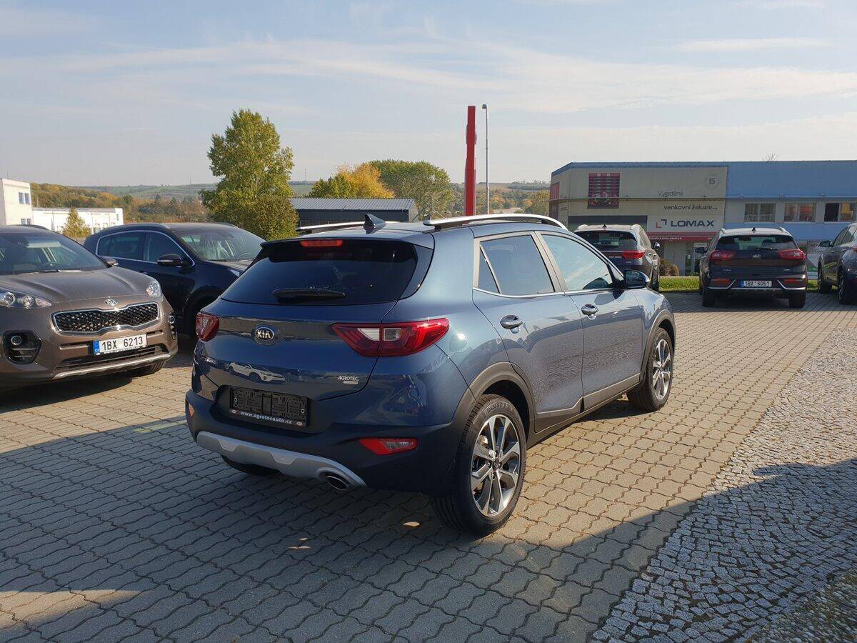 Kia Stonic 1.4 CVVT 74 kW 