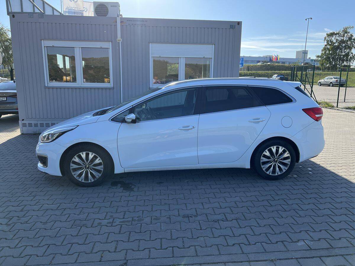 Kia Ceed 1.6 CRDi 100kW Exclusive SW